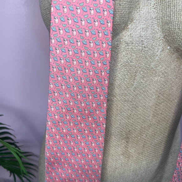 Silk Tie cocktails & umbrellas Hand Picked By Shep & Ian Clocks - Picture 3 of 9